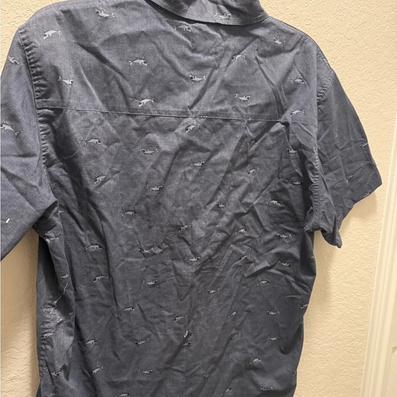 Walker st. Refinery Blue Shark Pattern Casual Shirt size L - Picture 4 of 6